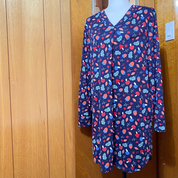 NWOT nightgown with mushrooms and acorns - Picture 2 of 4